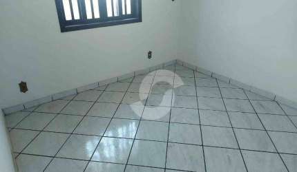 Apartamento com 1 dormitório à venda, 67 m² por R$ 120.000,00 - Neves - São Gonçalo/RJ