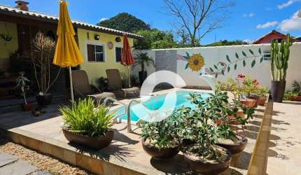 Casa com 3 dormitórios à venda, 157 m² por R$ 650.000,00 - Caxito - Maricá/RJ