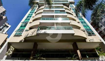 Próximo ao MAC e UFFs. Apartamento de 100 m2 - 3 quartos 1 suite - com varanda vista livre pro verde