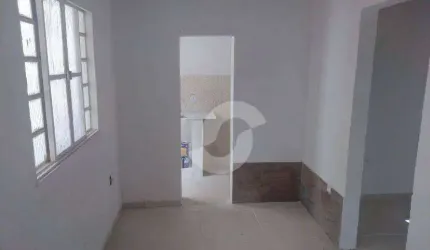 Casa com 1 dormitório à venda, 50 m² por R$ 130.000,00 - Paraíso - São Gonçalo/RJ