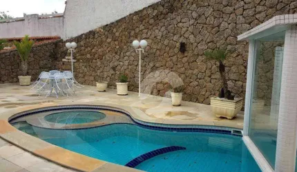 Casa com 3 dormitórios à venda, 400 m² por R$ 1.650.000,00 - Piratininga - Niterói/RJ
