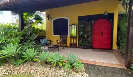 Excelente Casa de Condomínio para venda com 3 quartos, 292m² - Maria Paula - Niterói - RJ