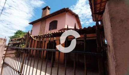 Casa à Venda Com 5 Quartos em São Francisco