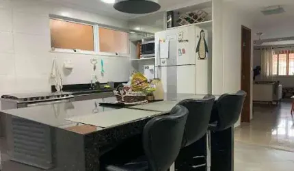 Casa com 2 dormitórios à venda, 187 m² por R$ 750.000,00 - Barreto - Niterói/RJ