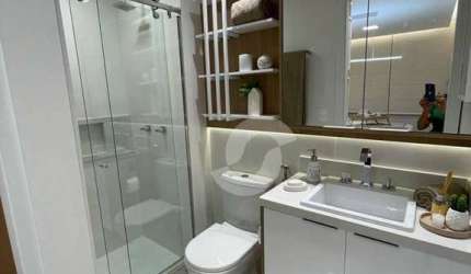 Ótimo apartamento 2 dormitórios, suíte, varanda!