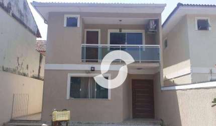 Casa com 4 dormitórios à venda, 131 m² por R$ 750.000,00 - Maravista - Niterói/RJ