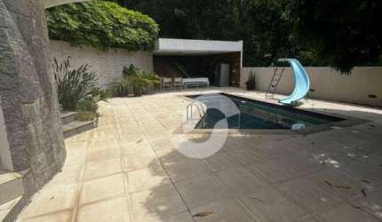Casa com 4 Quartos à venda, 600 m² por R$ 2.500.000 - Itaipu - Niterói/RJ