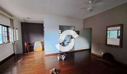 Casa com 4 dormitórios à venda, 675 m² por R$ 800.000,00 - Pe Pequeno - Niterói/RJ