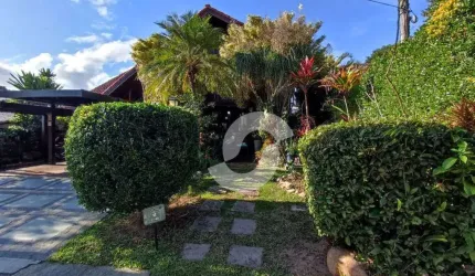 Casa com 4 dormitórios à venda, 319 m² por R$ 1.300.000,00 - Badu - Niterói/RJ