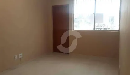 Ótimo Apto no Fonseca com Vaga