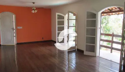 Excelente casa 3 quartos 1 suíte, com lazer em condomínio