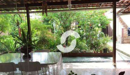 Casa com 3 dormitórios à venda, 360 m² por R$ 500.000,00 - Alcântara - São Gonçalo/RJ