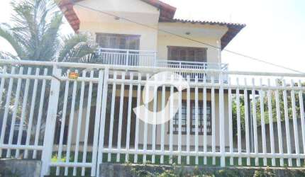 Casa à venda, 268 m² por R$ 790.000,00 - Jacaroá - Maricá/RJ