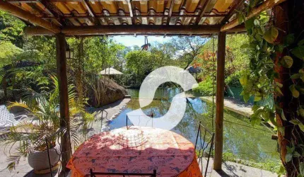 Casa com 3 dormitórios à venda, 400 m² por R$ 5.000.000,00 - Araras - Petrópolis/RJ