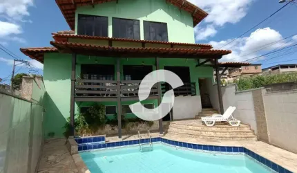 Casa com 3 dormitórios à venda, 270 m² por R$ 650.000,00 - Colubande - São Gonçalo/RJ