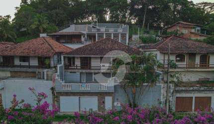 Casa, 376 m² - venda por R$ 780.000,00 ou aluguel por R$ 3.931,42/mês - Itaipu - Niterói/RJ