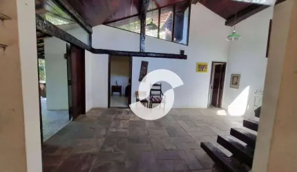 Casa com 5 dormitórios à venda, 230 m² por R$ 850.000,00 - Pendotiba - Niterói/RJ