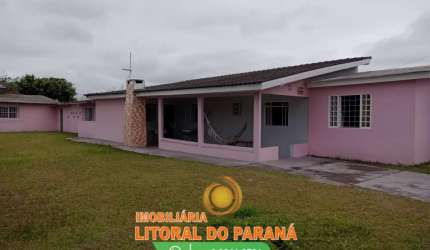 Casa Padrão 7 quartos sendo 1 suíte - terreno 15,30 x 33,90 - Balneária Ipanema - Pontal do Paraná