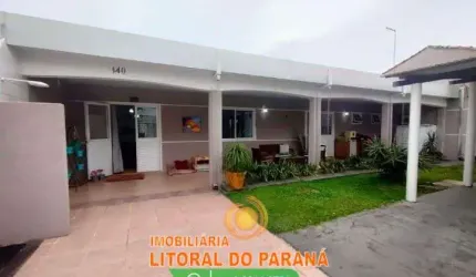 Casa  4 quartos (sendo 1 Suite) - com piscina - próximo ao mar -  Bal. Guarapari.