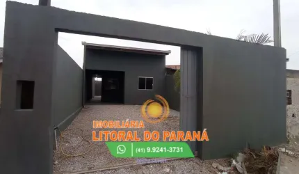 Sobrado com 02 quartos no balneário Leblon