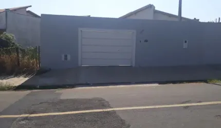 Linda casa pronta para morar