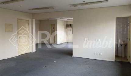 Sala comercial com 4 salas para alugar na Rua Traipu, 118, Pacaembu, São Paulo, 90 m2 por R$ 4.400