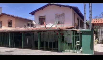 Casa com 4 quartos à venda na Rua Apucarana, 675, Ouro Preto, Belo Horizonte por R$ 600.000