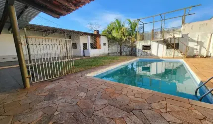 Casa com 3 quartos à venda na Rua Santos Dumont, Jardim São Jorge, Bauru, 537 m2 por R$ 850.000