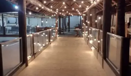 Chácara / sítio com 8 quartos à venda no Condomínio Real Village, Piratininga , 1600 m2 por R$ 4.500.000