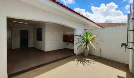 Casa com 3 quartos à venda na Alameda das Tulipas, Parque Vista Alegre, Bauru, 141 m2 por R$ 480.000