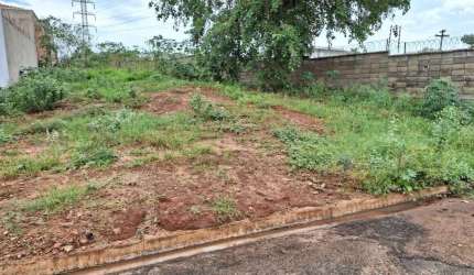 Terreno à venda na Rua Alcindo Pleti, Parque das Nações, Bauru, 483 m2 por R$ 215.000