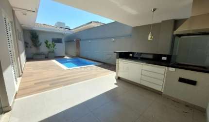 Casa em condomínio fechado com 3 quartos para alugar na Avenida Affonso José Aiello, Vila Aviação, Bauru, 212 m2 por R$ 8.500