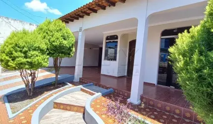 Casa com 5 quartos à venda na Avenida José Henrique Ferraz, Jardim Terra Branca, Bauru, 255 m2 por R$ 500.000