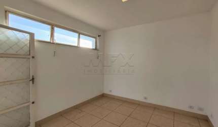 Casa com 3 quartos para alugar na Rua Horácio Alves Cunha, Vila São João da Boa Vista, Bauru, 80 m2 por R$ 2.100