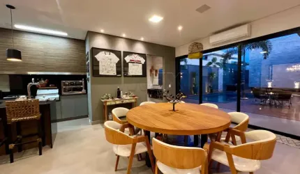 Casa em condomínio fechado com 4 quartos para alugar na Avenida Mário Ranieri, Residencial Villa Dumont, Bauru, 380 m2 por R$ 14.800