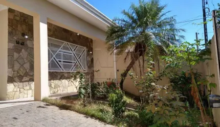 Casa com 3 quartos à venda na Rua Alto Acre, Vila Lemos, Bauru, 211 m2 por R$ 530.000