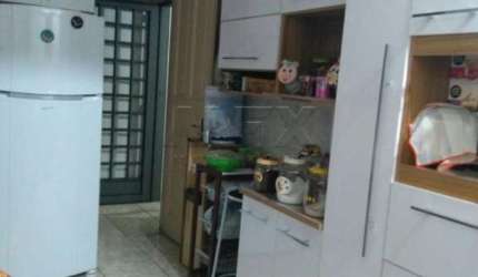Casa com 3 quartos à venda na Rua Voluntários da Pátria, Alto Higienópolis, Bauru, 223 m2 por R$ 470.000