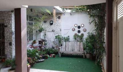 Casa com 4 quartos à venda na Rua Voluntários da Pátria, Alto Higienópolis, Bauru, 308 m2 por R$ 970.000