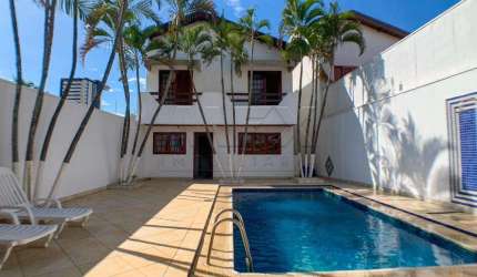 Casa com 3 quartos à venda na Rua Laércio Bastos Pereira, Jardim Estoril IV, Bauru, 280 m2 por R$ 1.100.000