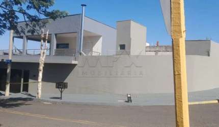 Casa com 2 quartos à venda na Avenida Francisco Silvestri, Jardim Silvestre II, Bauru, 205 m2 por R$ 570.000
