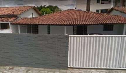 Casa a venda no Bancários.