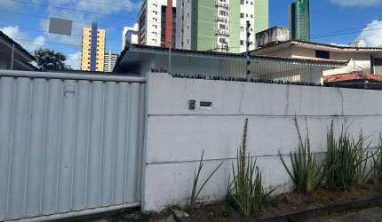 Casa com 3 dormitórios à venda, 270 m² por R$ 900.000,00 - Manaíra - João Pessoa/PB