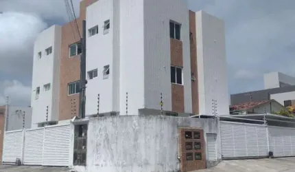 Apartamento com 2 dormitórios à venda, 55 m² por R$ 184.000 - Mangabeira - João Pessoa/PB
