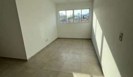Apartamento com 2 dormitórios à venda por R$ 135.000 - Muçumagro - João Pessoa/PB