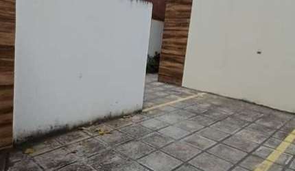 Casa com 2 dormitórios à venda por R$ 200.000 - Cuiá - João Pessoa/PB