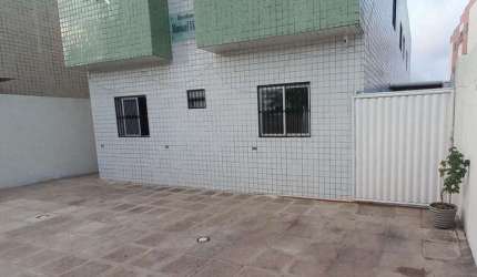 Apartamento com 3 dormitórios à venda por R$ 210.000,00 - Paratibe - João Pessoa/PB