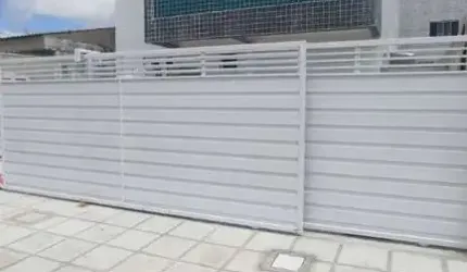 Apartamento com 2 dormitórios à venda por R$ 197.000 - Mangabeira - João Pessoa/PB