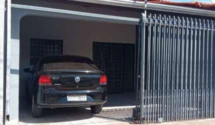 Casa com 3 dormitórios à venda, 200 m² por R$ 380.000,00 - Cidade Alta - Cuiabá/MT