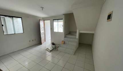 Apartamento Duplex com 2 dormitórios à venda por R$ 200.000,00 - Mangabeira - João Pessoa/PB