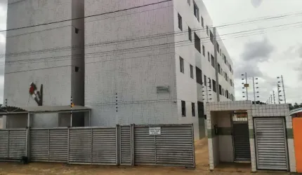 Apartamento com 2 dormitórios à venda por R$ 110.000,00 - Planalto da Boa Esperança - João Pessoa/PB